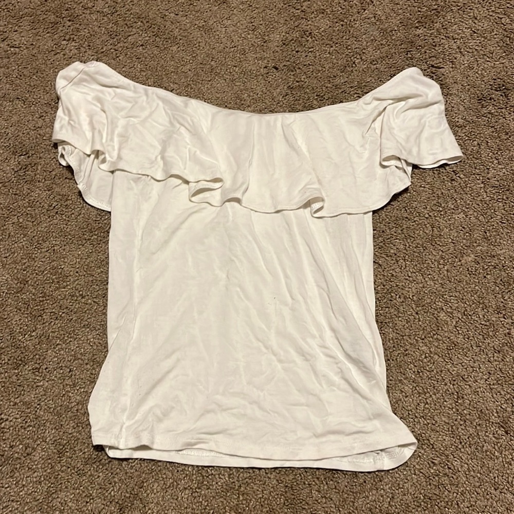 GARAGE off the shoulder crop top